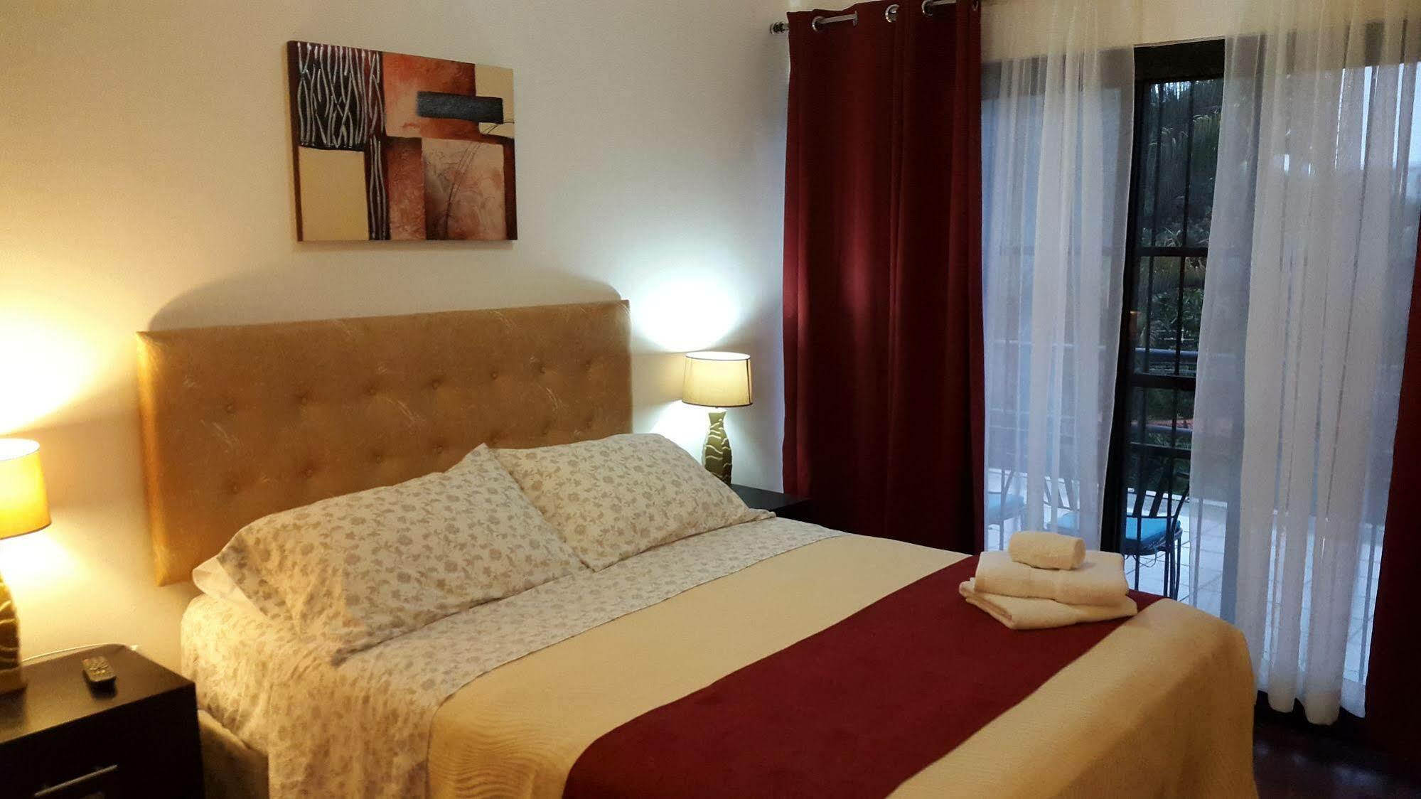 Hotel Dream House Escazu サンホセ エクステリア 写真